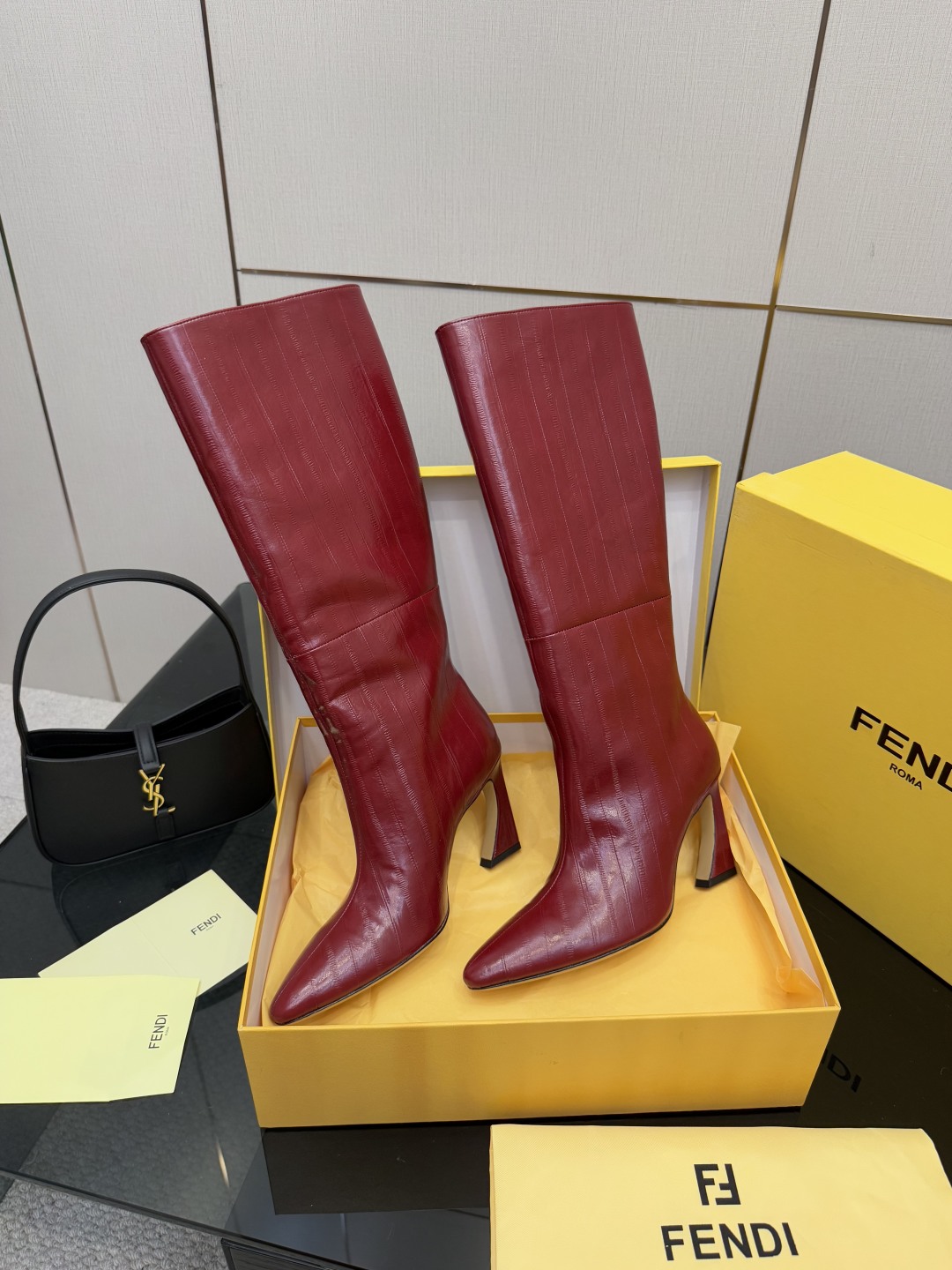 20251022/Fendi_251022-3